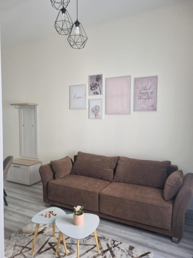 Eden City Home Gyor Ngoại thất bức ảnh